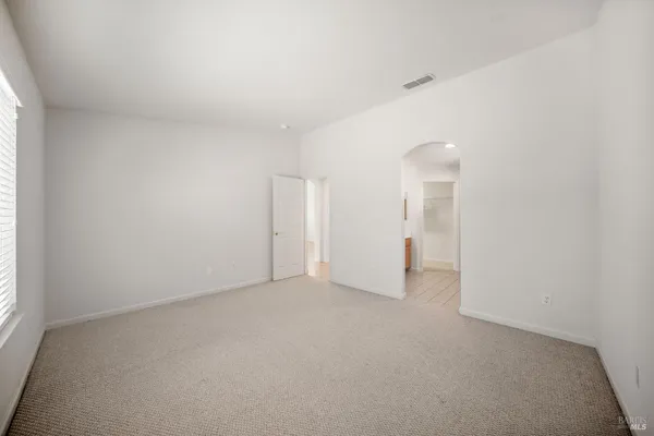 $2,000 | 332 Watson Hollow Drive, Rio Vista, CA 94571