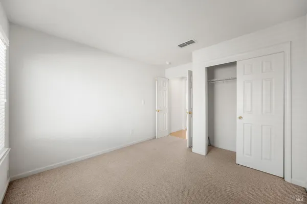 $2,000 | 332 Watson Hollow Drive, Rio Vista, CA 94571