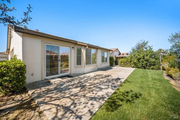 $2,000 | 332 Watson Hollow Drive, Rio Vista, CA 94571