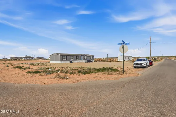 $225,000 | 1369 Arasian Desert Drive, Chaparral, NM 88081