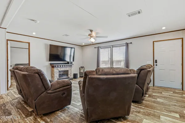 $225,000 | 1369 Arasian Desert Drive, Chaparral, NM 88081