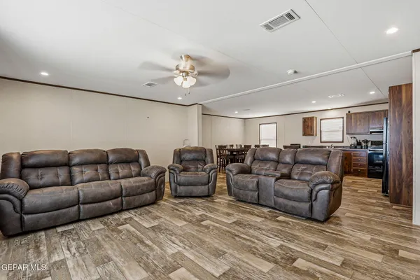 $225,000 | 1369 Arasian Desert Drive, Chaparral, NM 88081