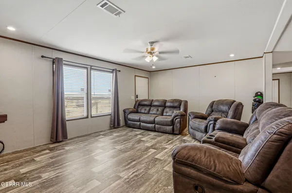 $225,000 | 1369 Arasian Desert Drive, Chaparral, NM 88081