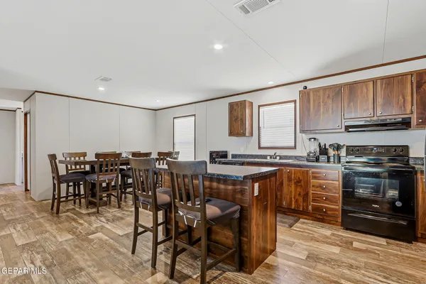$225,000 | 1369 Arasian Desert Drive, Chaparral, NM 88081