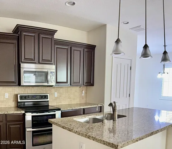 $3,150 | 3128 East Franklin Avenue, Gilbert, AZ 85295