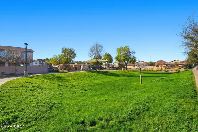 a view of a tennis court