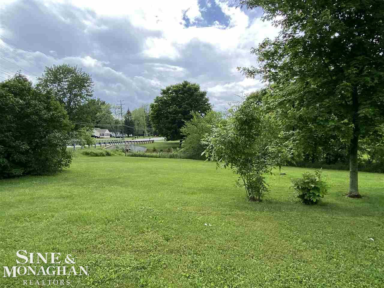 3846 Ravenswood Road Port Huron, MI 48060 - Photo 57 of 70 50077395-59.JPG