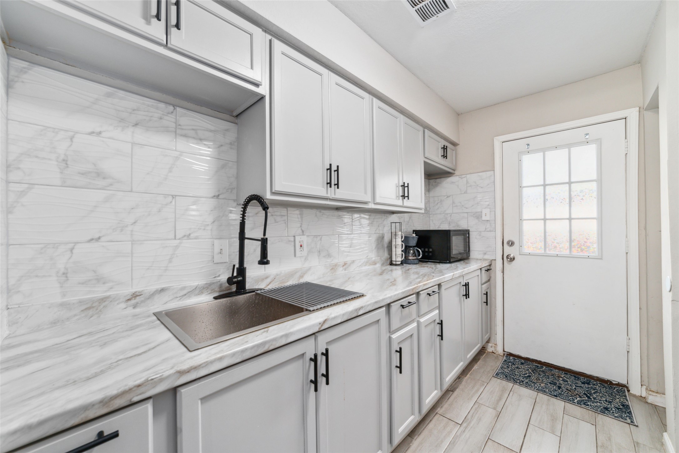 7821 Fuqua Street, Unit 7821 Houston, TX 77075 - Photo 12 of 20