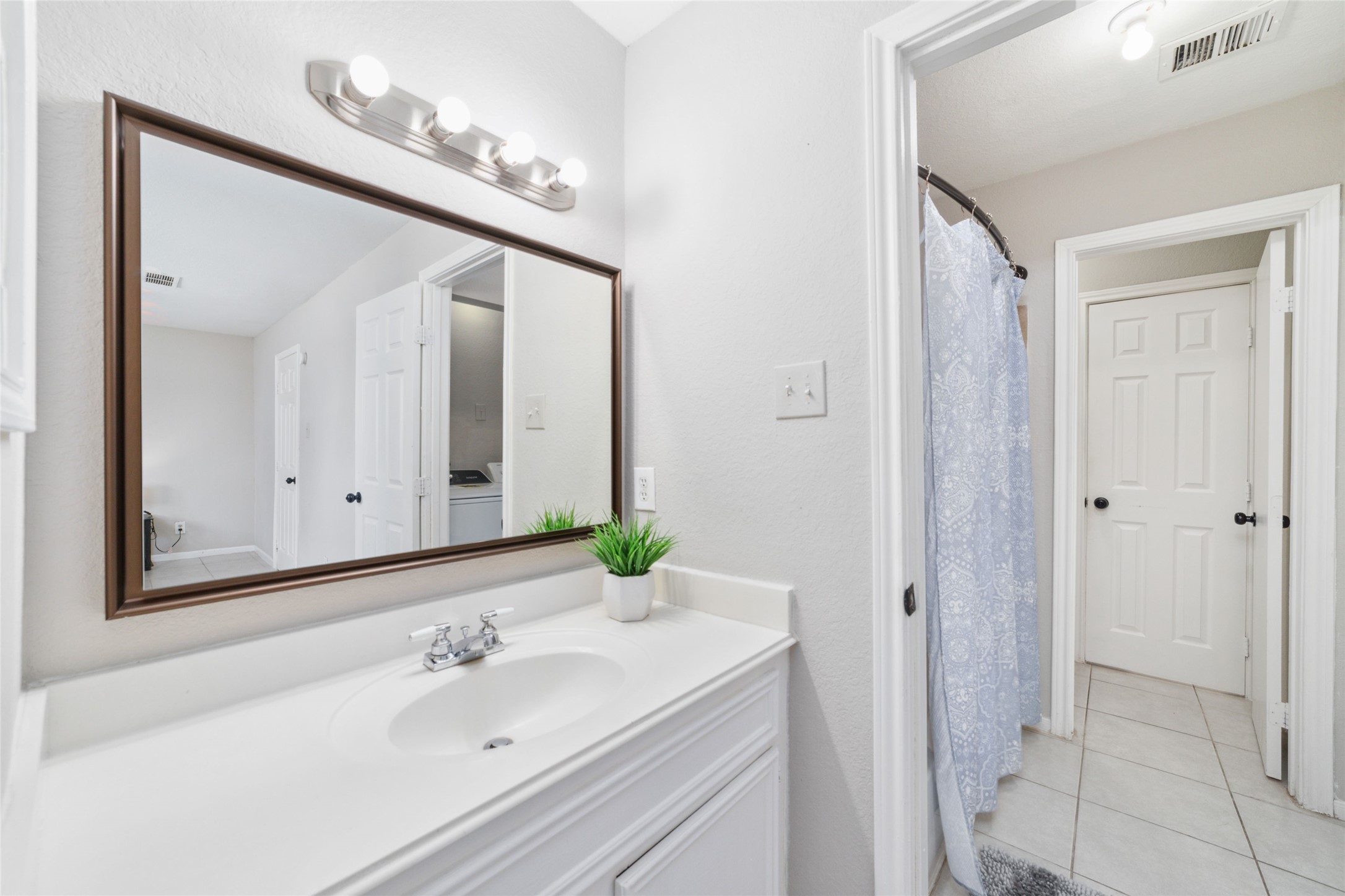 7821 Fuqua Street, Unit 7821 Houston, TX 77075 - Photo 7 of 20