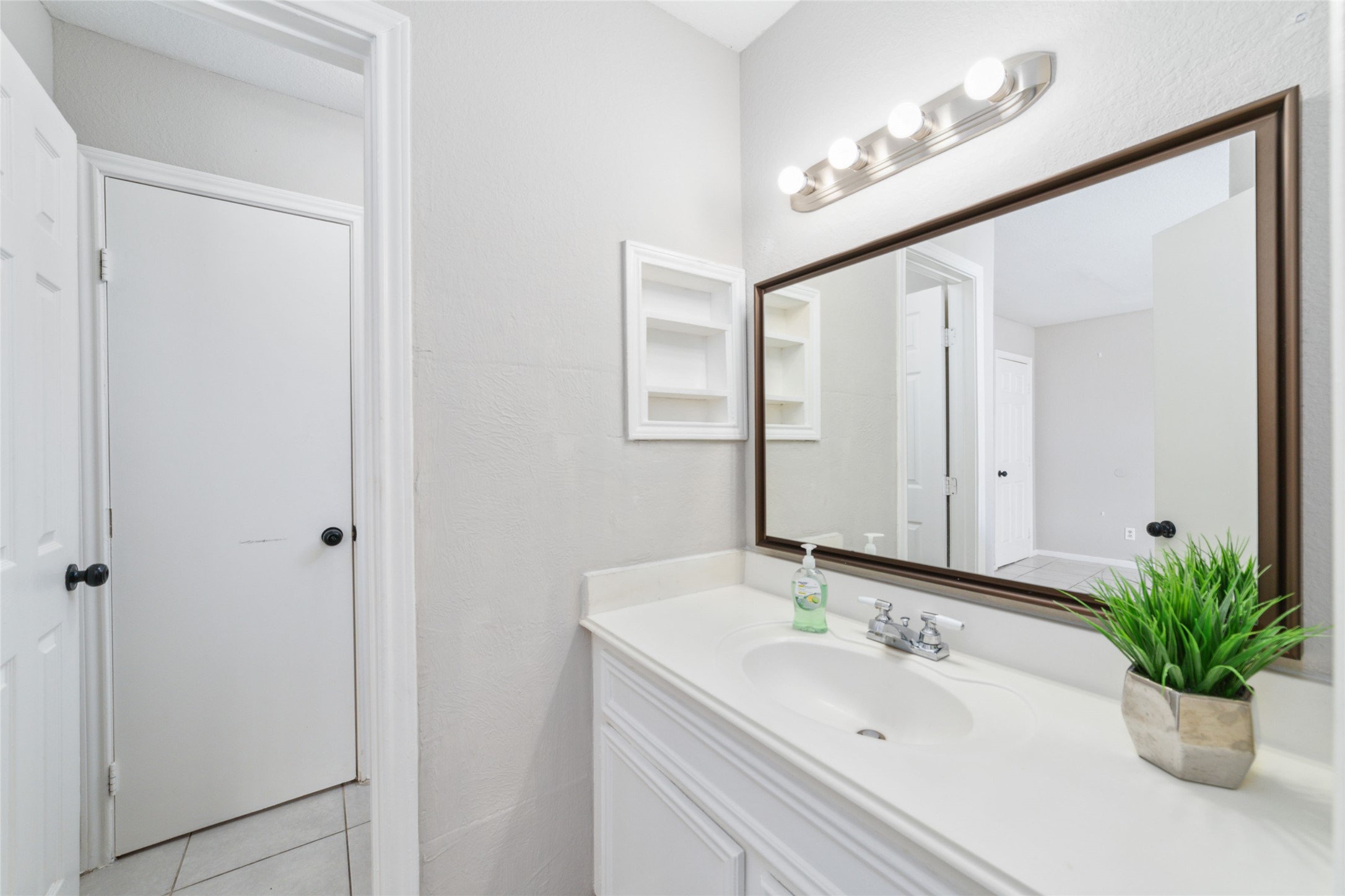7821 Fuqua Street, Unit 7821 Houston, TX 77075 - Photo 8 of 20