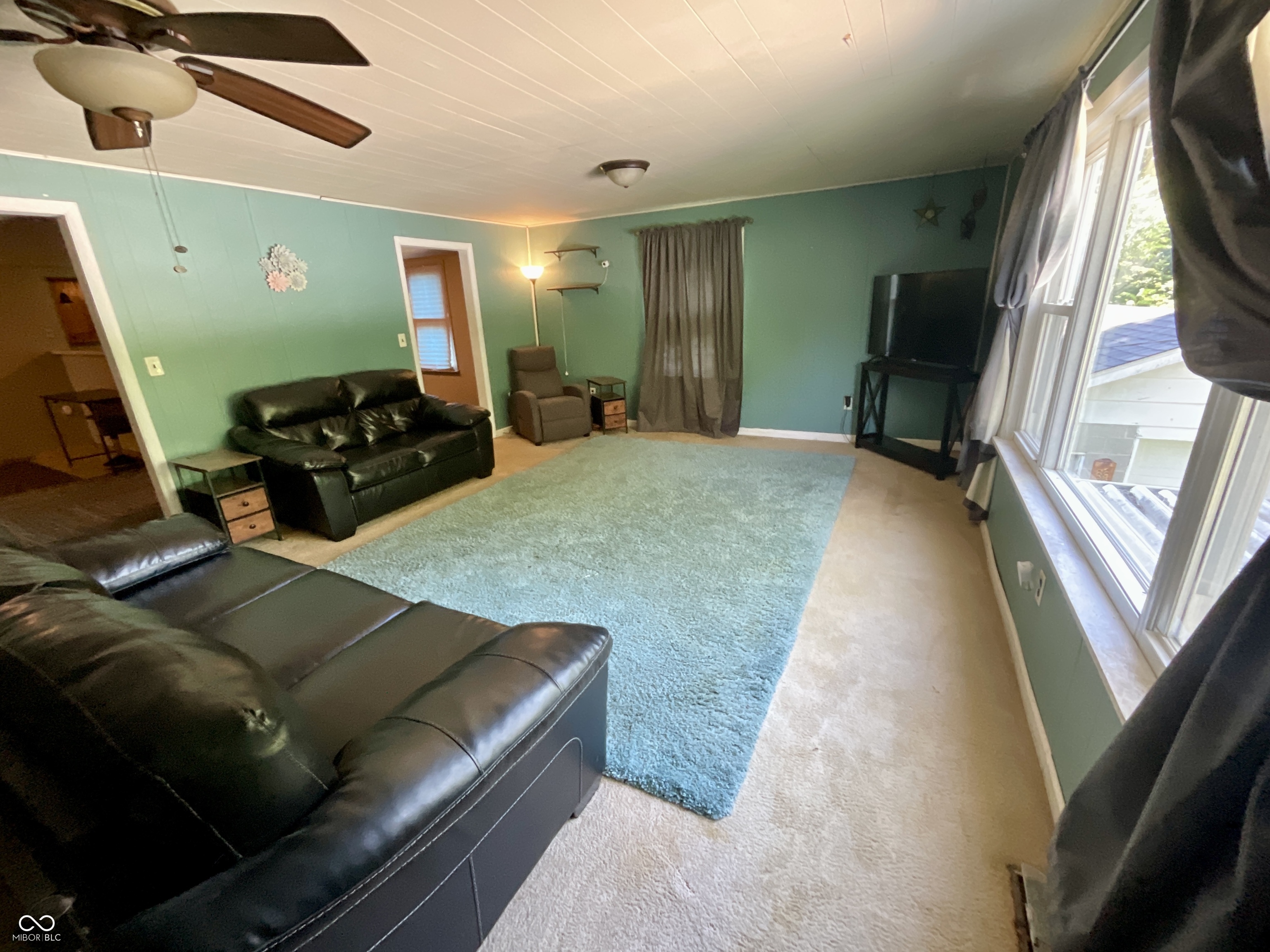 1526 Freeman Road Spencer, IN 47460 - Photo 2 of 25