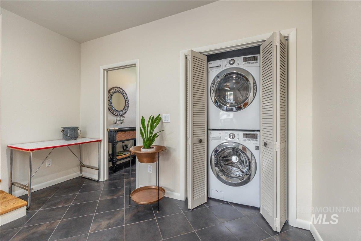 1914 Amber Street Boise, ID 83706 - Photo 14 of 34