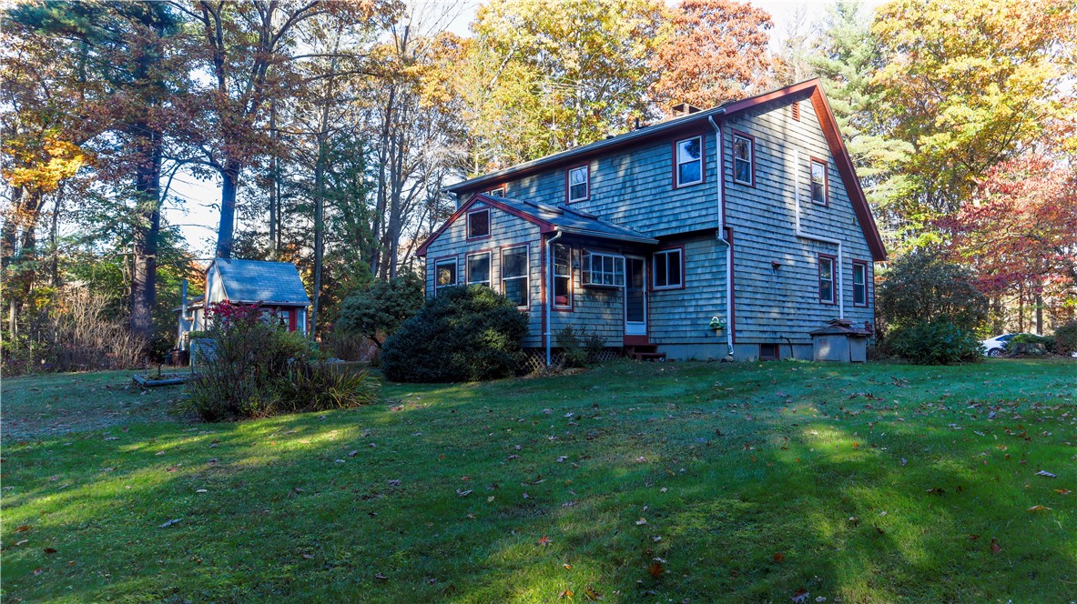 112 Clarke Road Scituate, RI 02831 - Photo 4 of 30