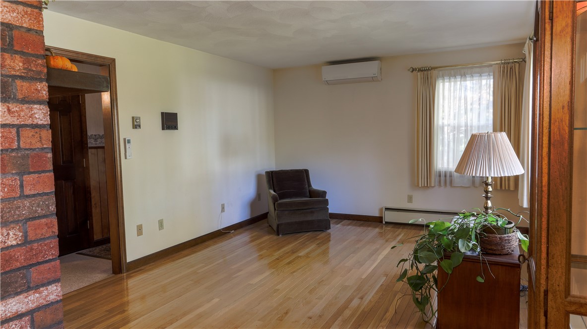112 Clarke Road Scituate, RI 02831 - Photo 9 of 30