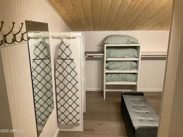 a view of utility room