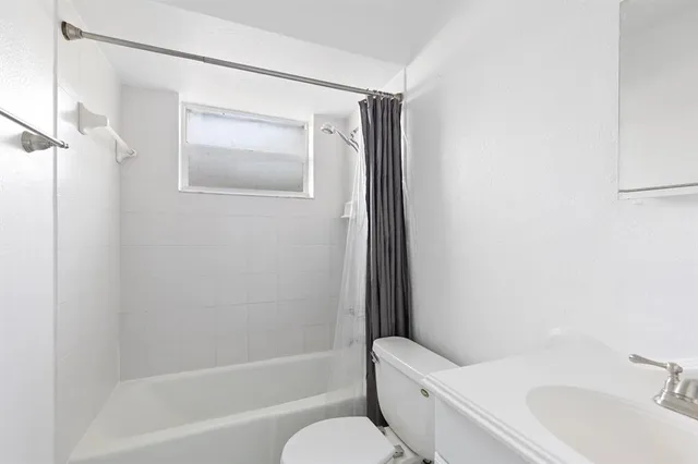 $245,000 | 821 Tequesta Street, Unit 1, Fort Lauderdale, FL 33312