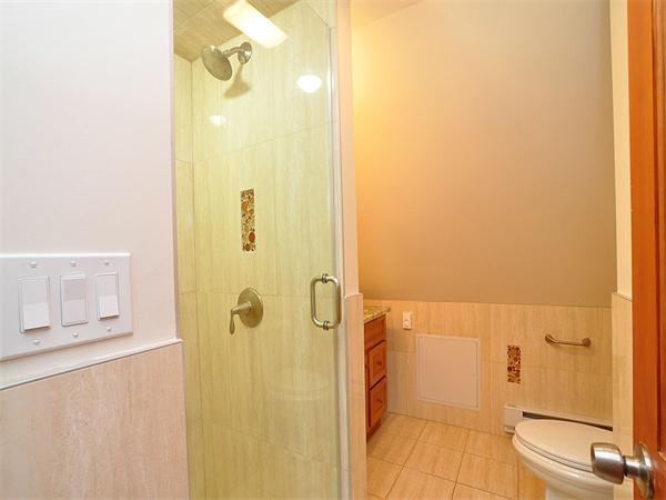 11 Windermere Road Boston, MA 02125 - Photo 8 of 30 Gallery Image 8