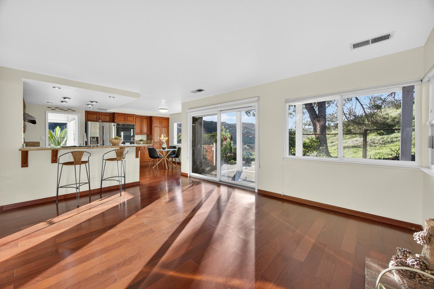 248 Carson Street Hercules, CA 94547 - Photo 19 of 70