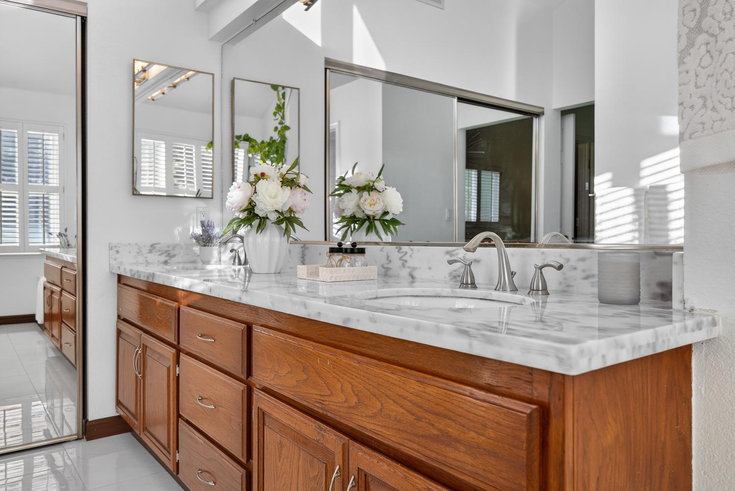 248 Carson Street Hercules, CA 94547 - Photo 36 of 70 a bathroom with sink and mirror