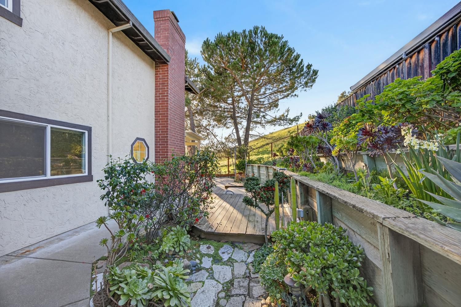 248 Carson Street Hercules, CA 94547 - Photo 54 of 70