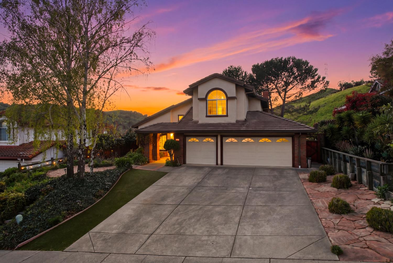 248 Carson Street Hercules, CA 94547 - Photo 66 of 70 a view of a house with a yard