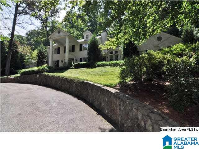 3317 Overbrook Road Birmingham, AL 35213 - Photo 2 of 32