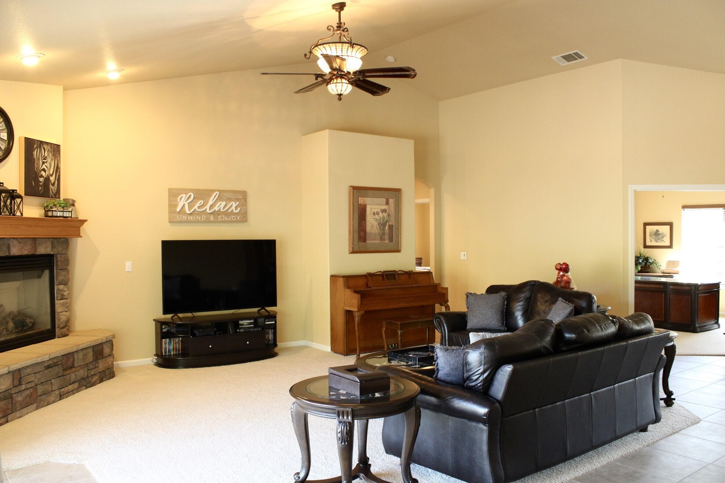 16357 Goat Ranch Road Springville, CA 93265 - Photo 12 of 51 IMG_3576