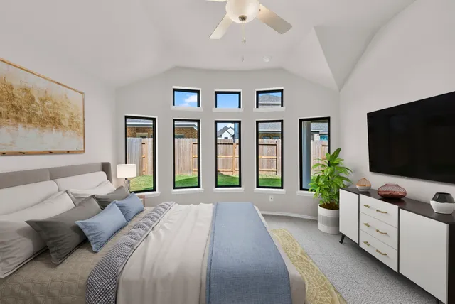 $349,990 | 1040 Shl Crk Trail, Conroe, TX 77304