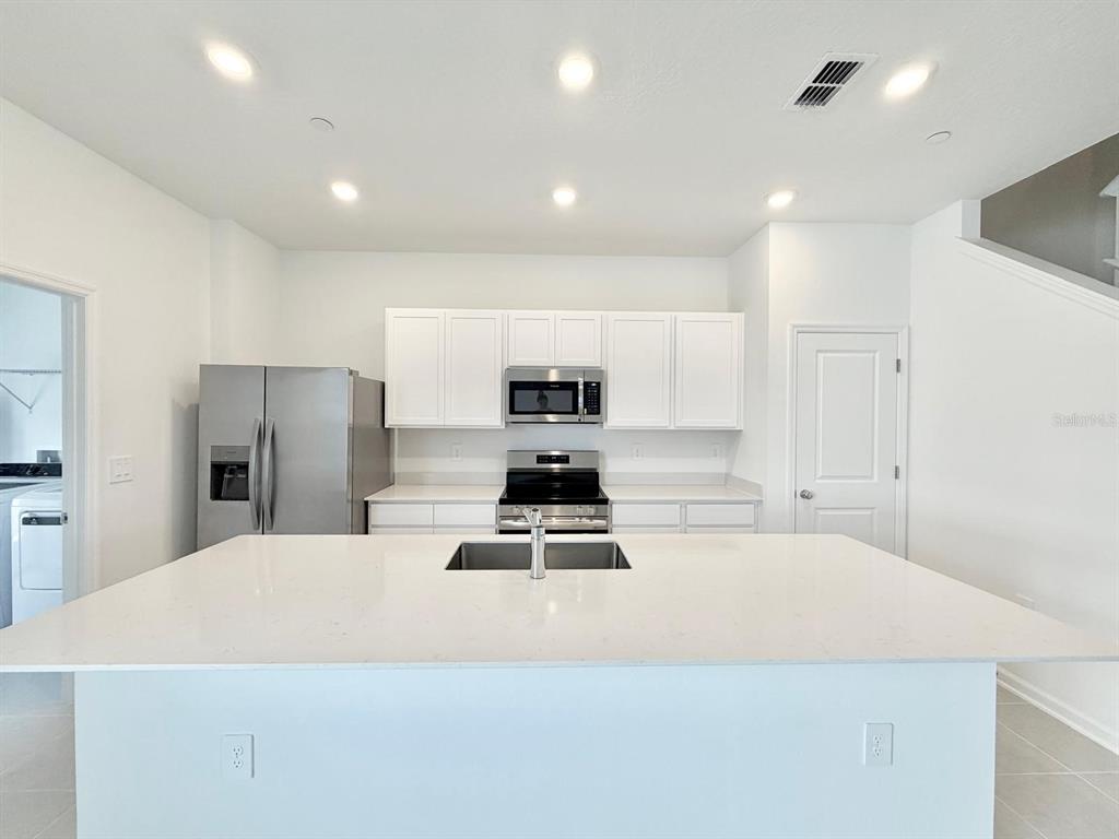 2344 Rider Rain Lane Apopka, FL 32703 - Photo 10 of 29