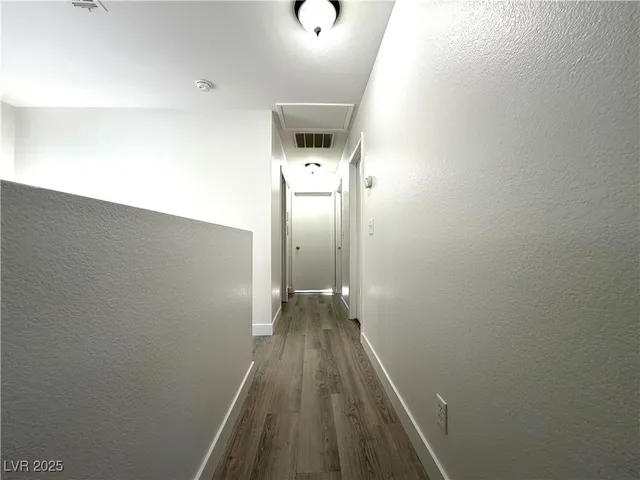 $2,600 | 9449 Amber Valley Lane, Las Vegas, NV 89134