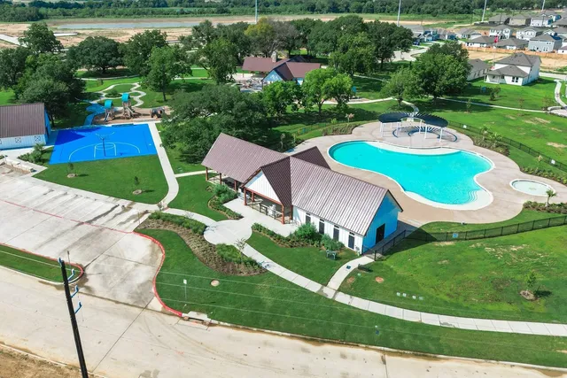 $2,000 | 17843 Plow Horse Lane, Hockley, TX 77447