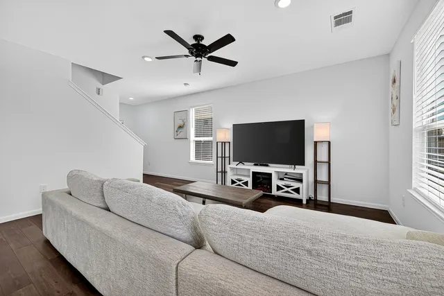 $2,000 | 17843 Plow Horse Lane, Hockley, TX 77447