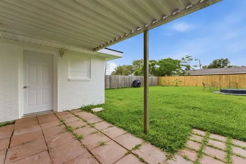 $229,000 | 613 Glover Street, Lake Charles, LA 70605