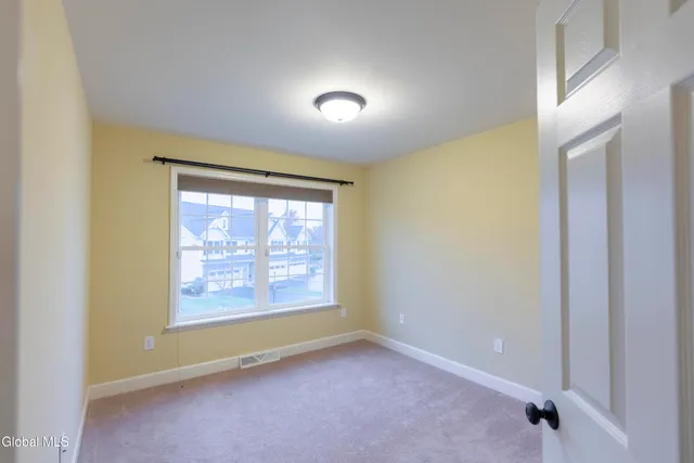 $520,000 | 27 Hillman Loop, Round Lake, NY 12151