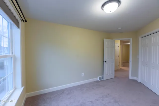 $520,000 | 27 Hillman Loop, Round Lake, NY 12151