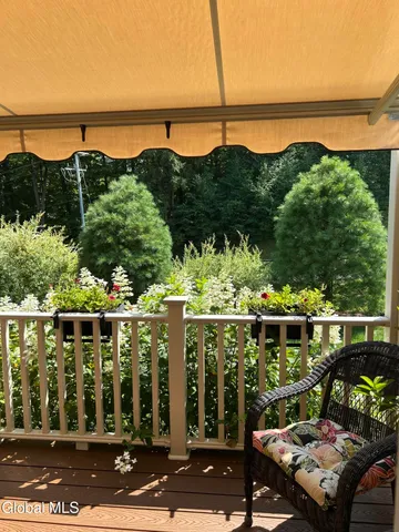 $520,000 | 27 Hillman Loop, Round Lake, NY 12151