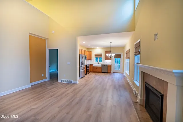 $520,000 | 27 Hillman Loop, Round Lake, NY 12151