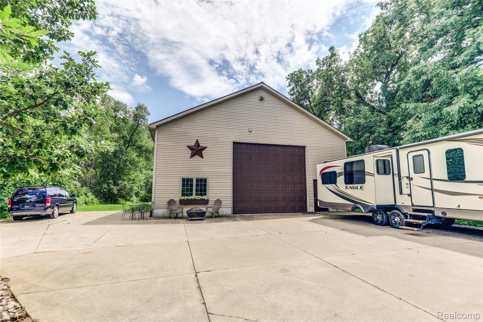 5255 Lahring Road Linden, MI 48451 - Photo 36 of 51 Exterior-23.jpg