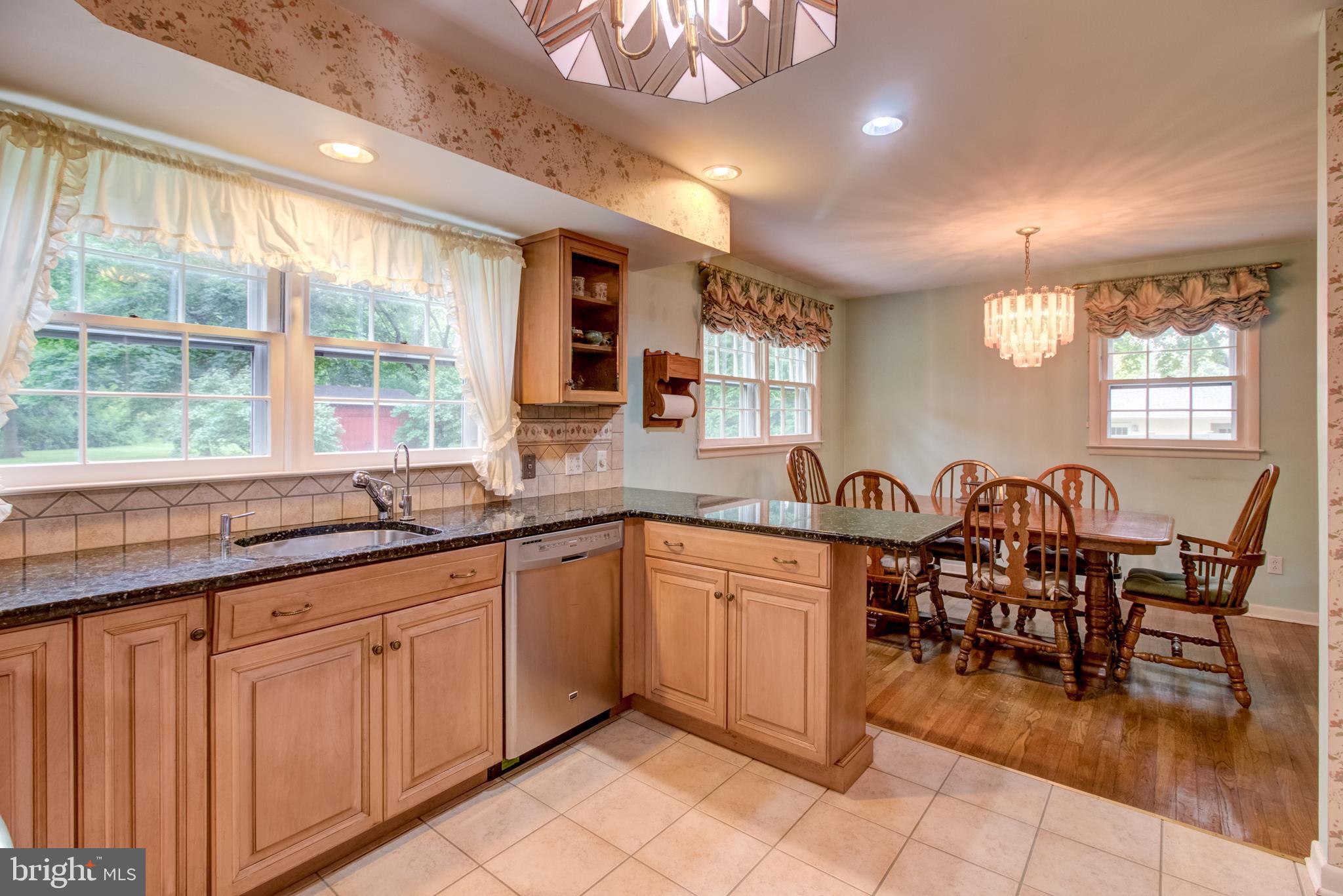 15 Brooktree Road East Windsor, NJ 08520 - Photo 11 of 26 Gallery Image 11