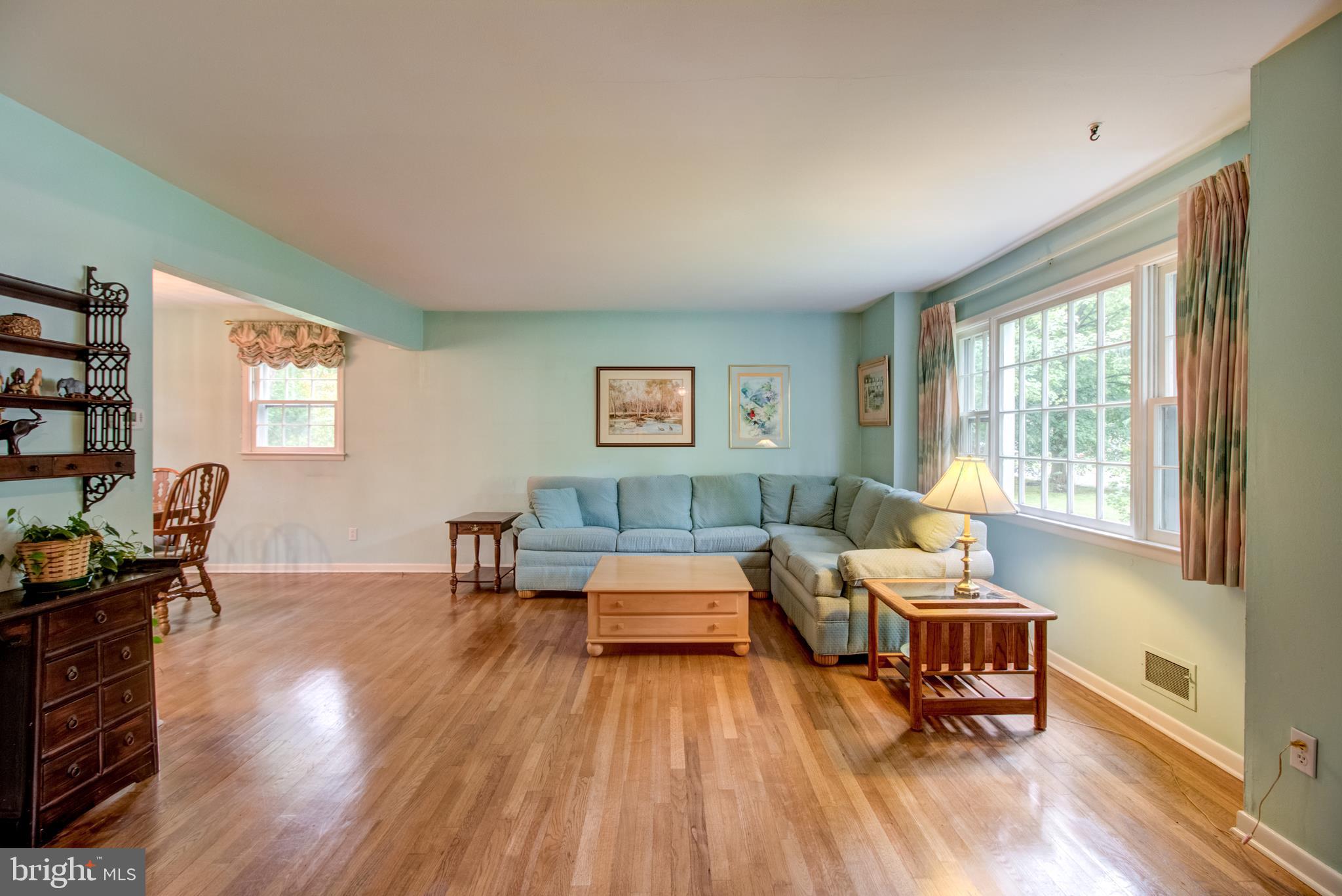 15 Brooktree Road East Windsor, NJ 08520 - Photo 5 of 26 Gallery Image 5