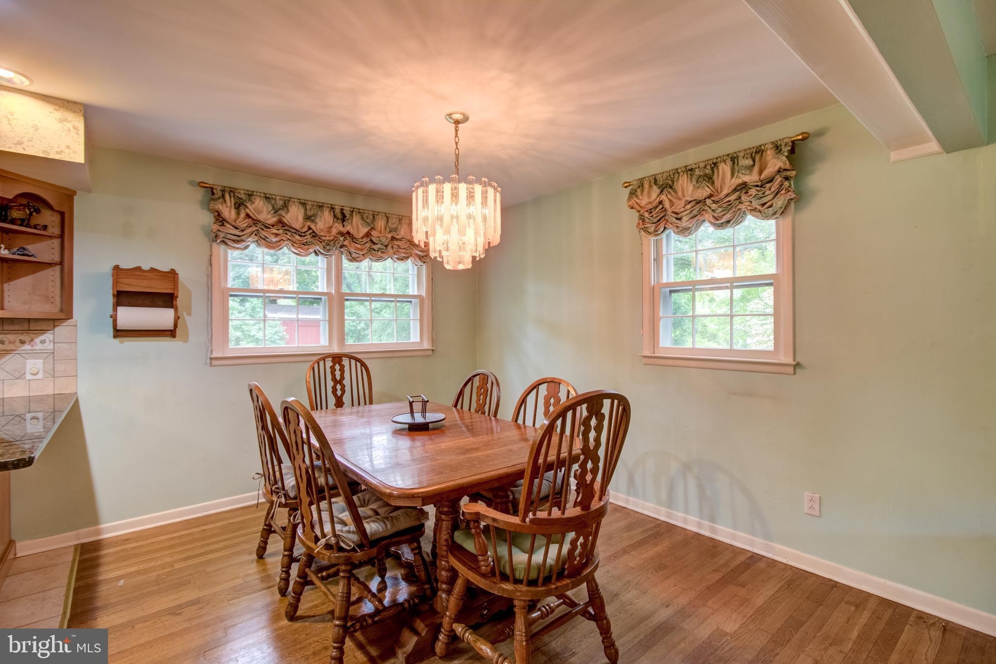 15 Brooktree Road East Windsor, NJ 08520 - Photo 6 of 26 Gallery Image 6