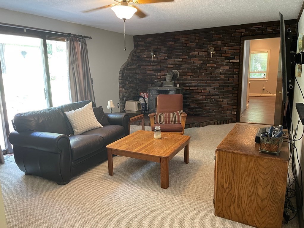 136 Allen Road Belchertown, MA 01007 - Photo 14 of 42 Gallery Image 14