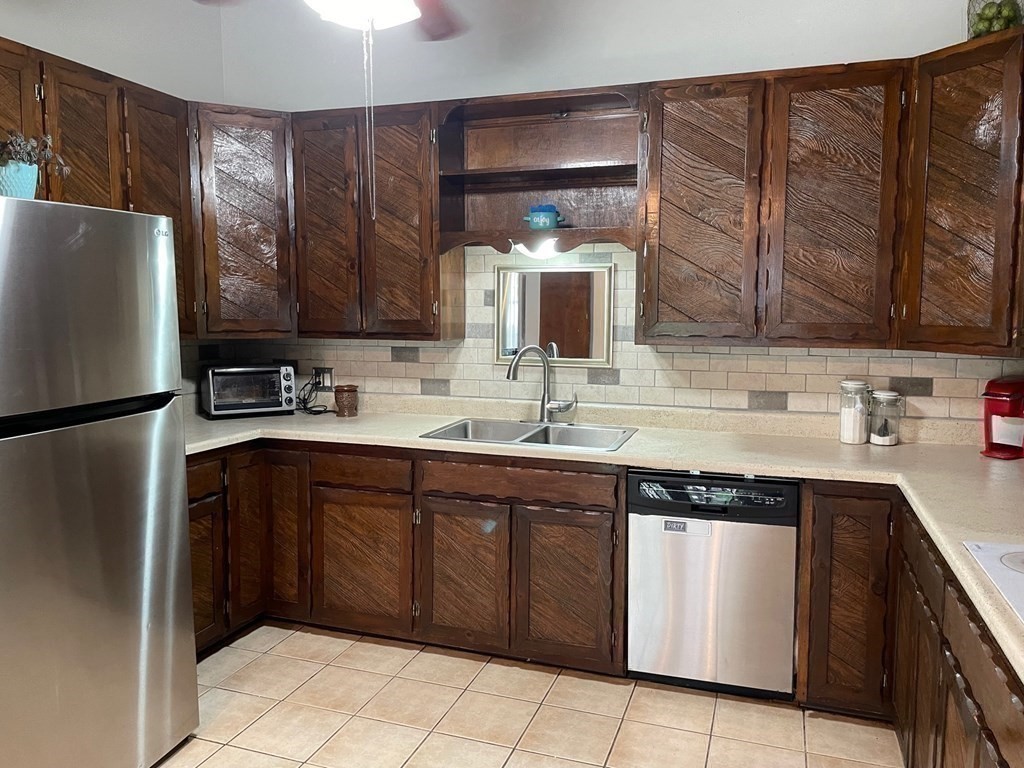 136 Allen Road Belchertown, MA 01007 - Photo 21 of 42 Gallery Image 21