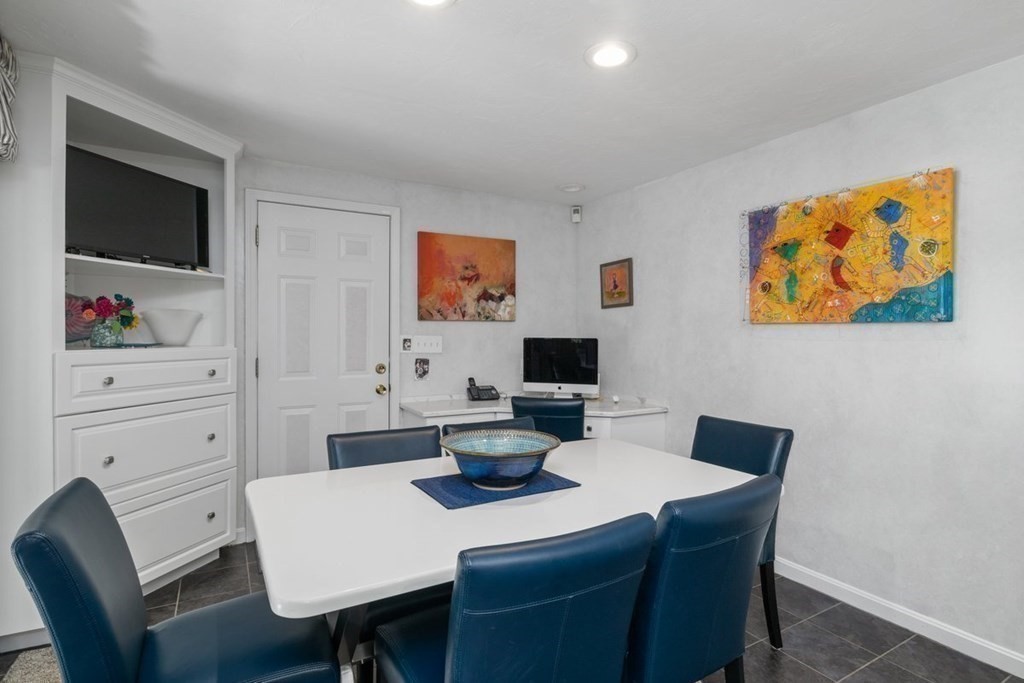 29 Manomet Road Sharon, MA 02067 - Photo 29 of 42 Gallery Image 29