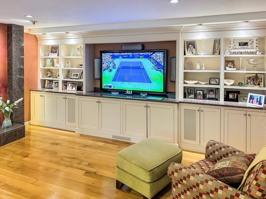 29 Manomet Road Sharon, MA 02067 - Photo 31 of 42 Gallery Image 31