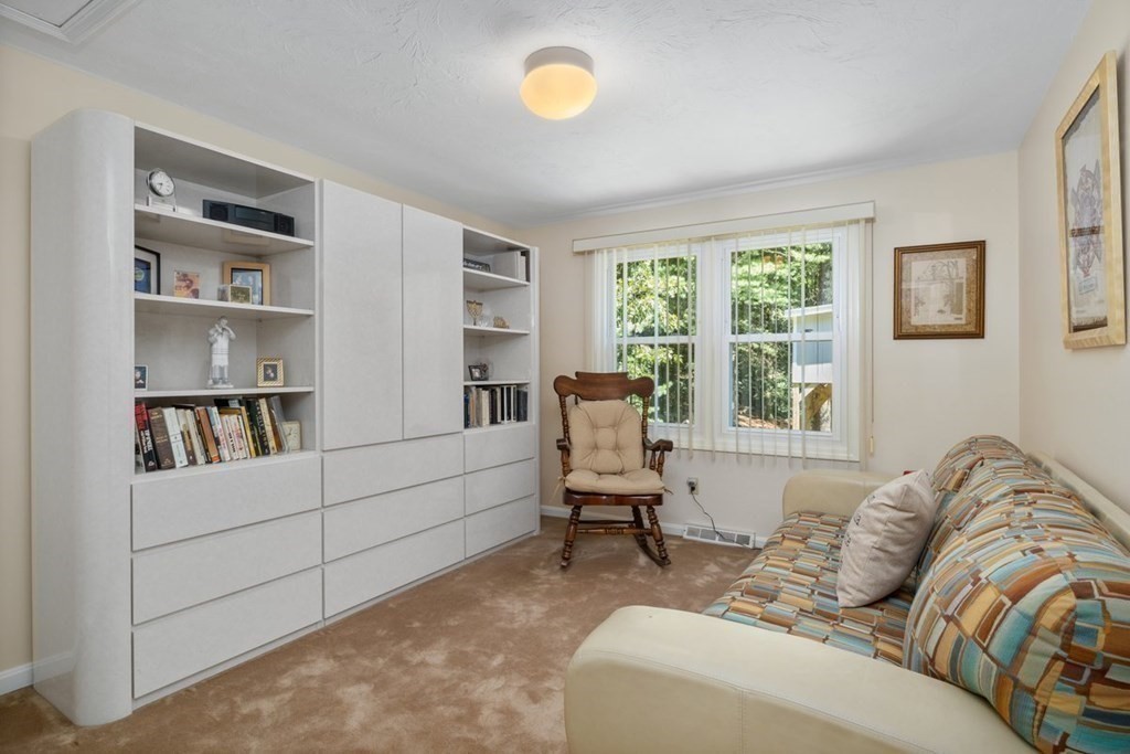 29 Manomet Road Sharon, MA 02067 - Photo 39 of 42 Gallery Image 39