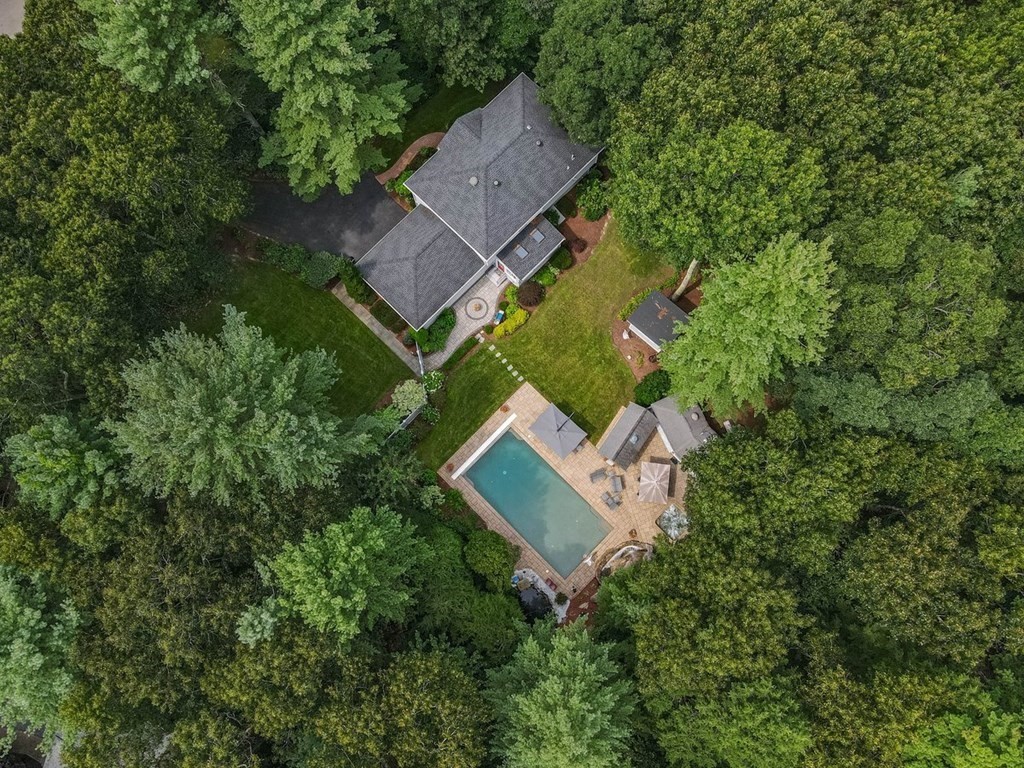 29 Manomet Road Sharon, MA 02067 - Photo 9 of 42 Gallery Image 9