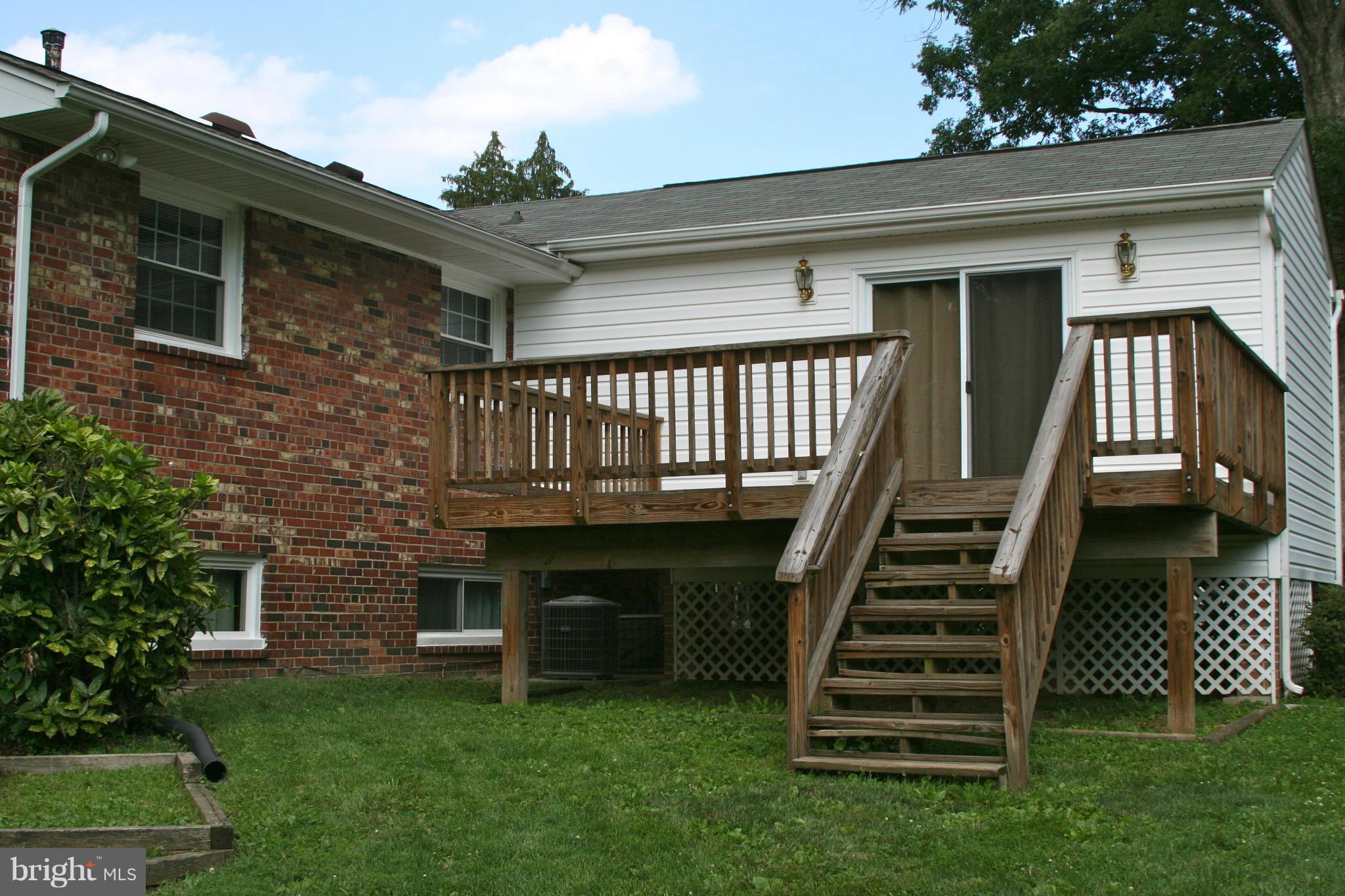 7617 Gresham Street Springfield, VA 22151 - Photo 2 of 28 Exterior (Rear)