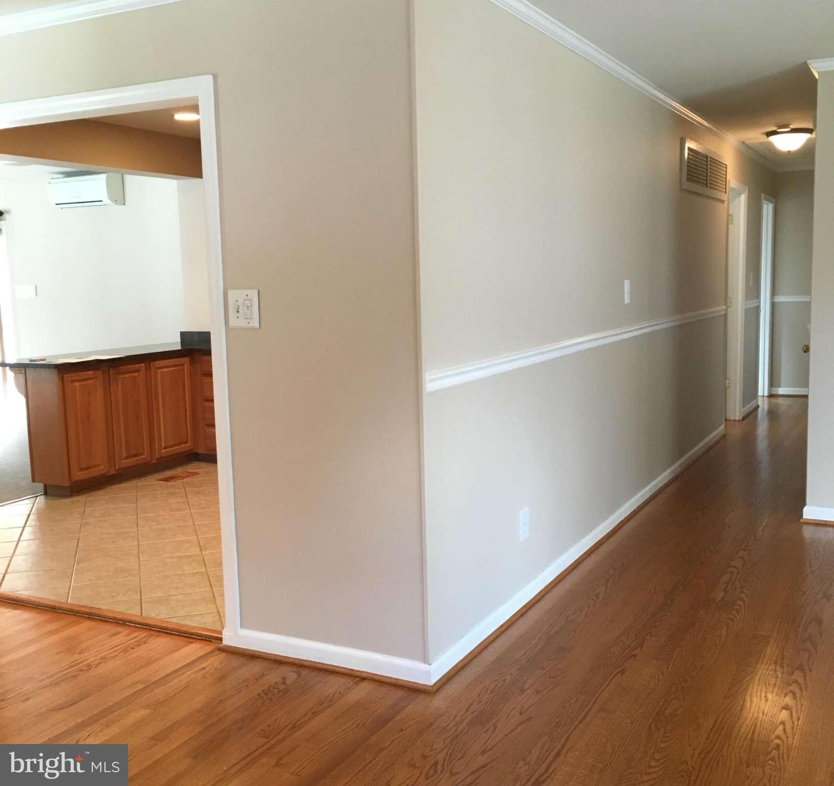 7617 Gresham Street Springfield, VA 22151 - Photo 8 of 28 Interior (General)