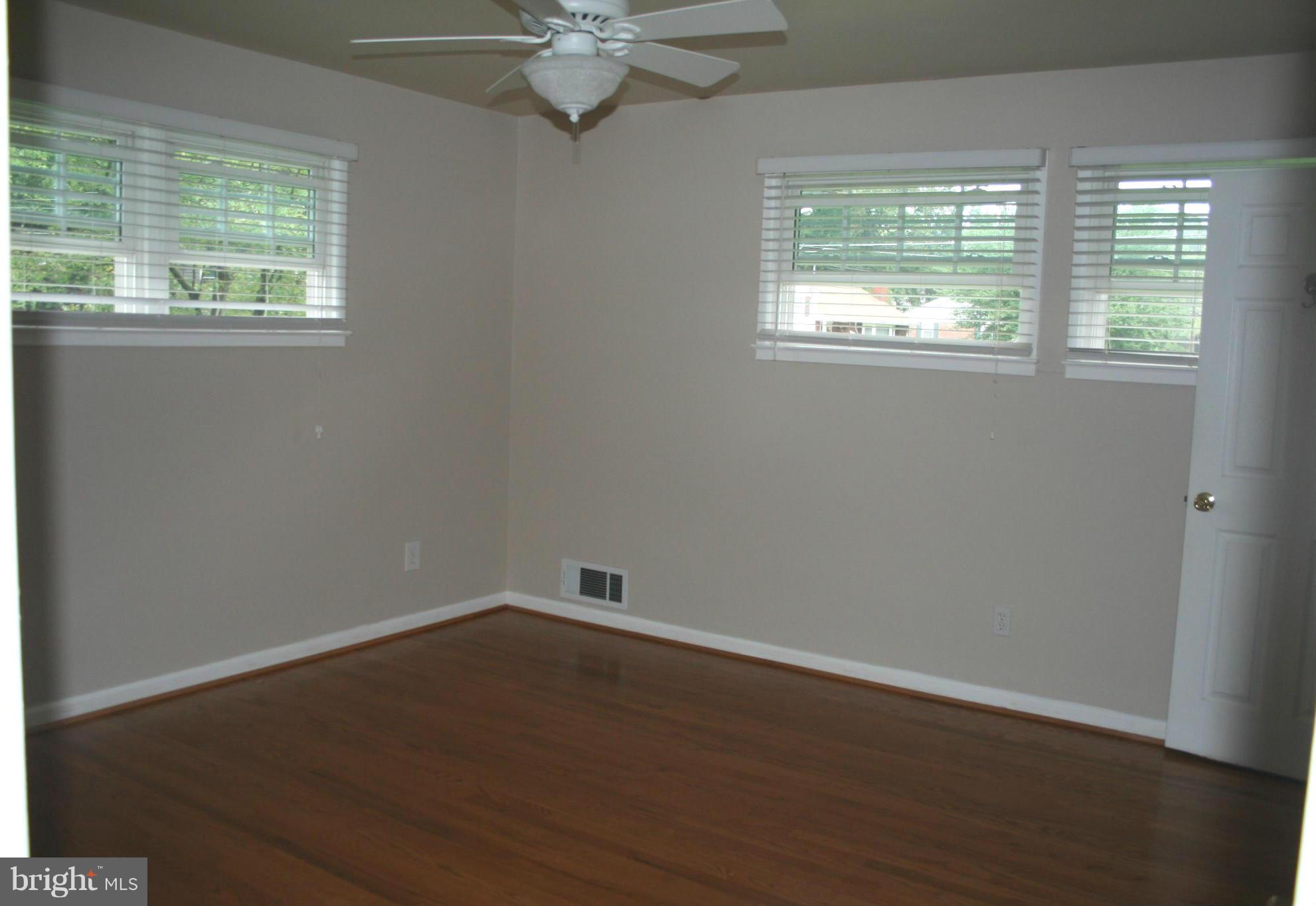 7617 Gresham Street Springfield, VA 22151 - Photo 10 of 28 Bedroom (Master)